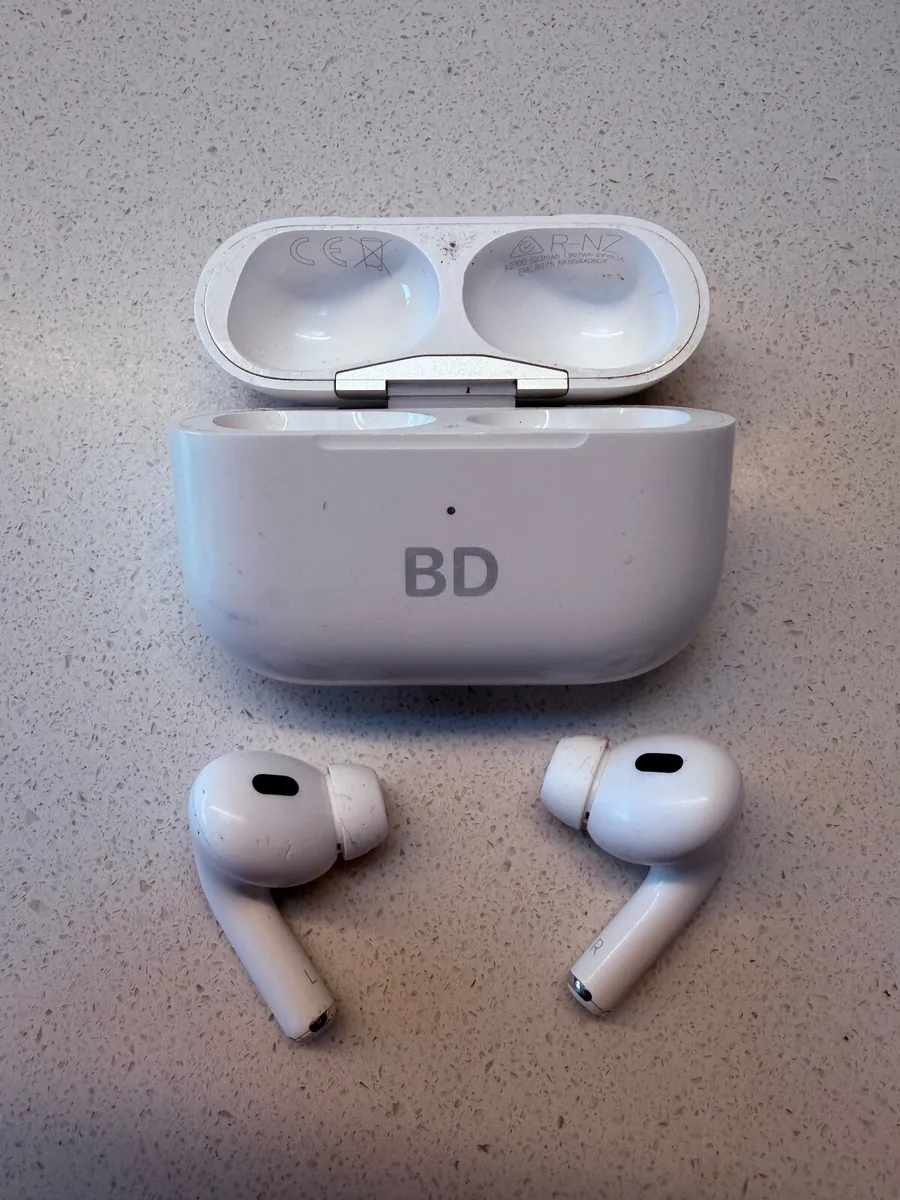 Airpods Pro 2 - Image 2
