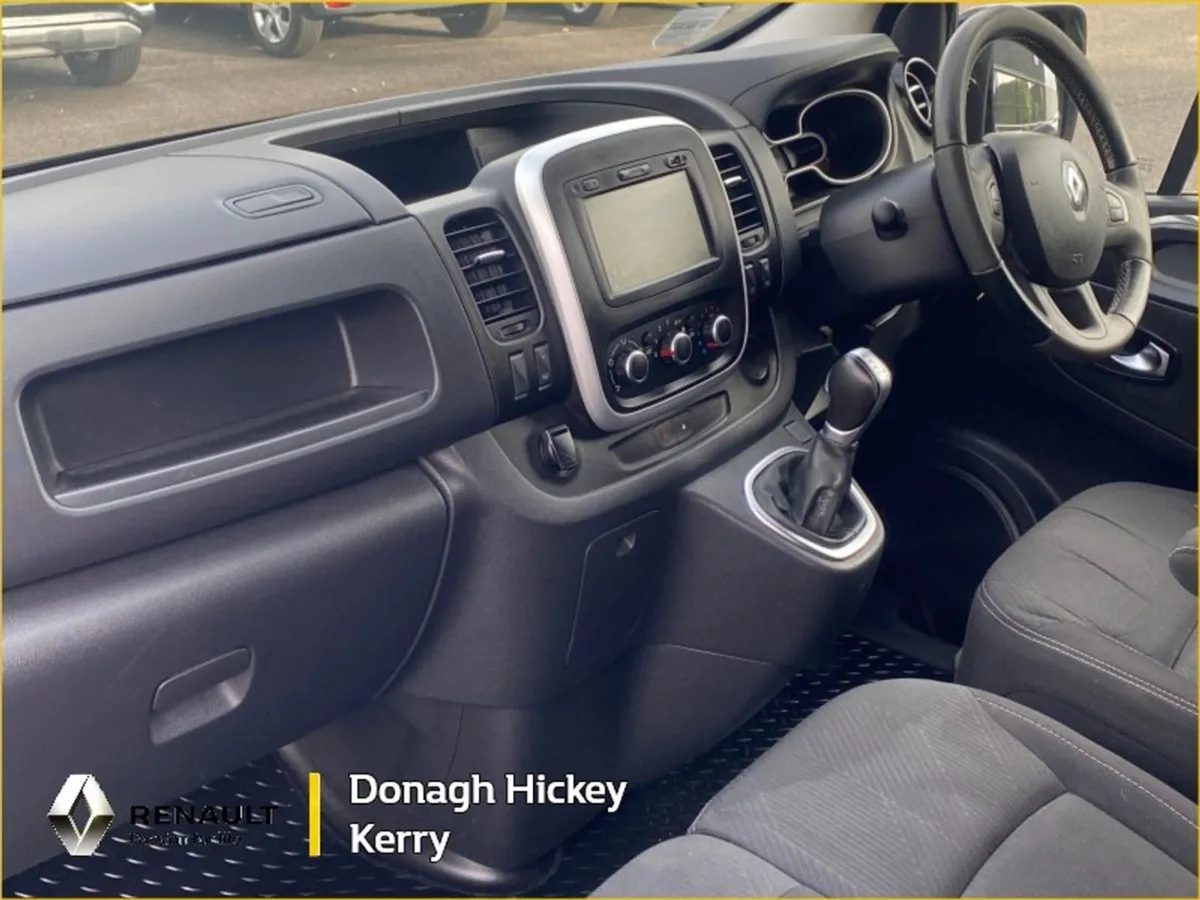 Renault Trafic Trafic Ll30 Energy DCI 170 Auto - Image 2