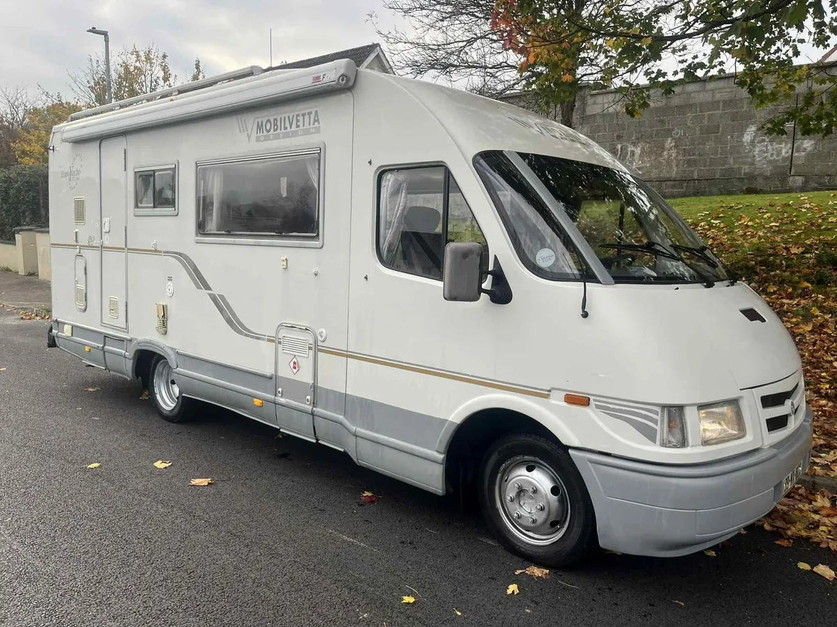 Iveco Euro yact camper - Image 1
