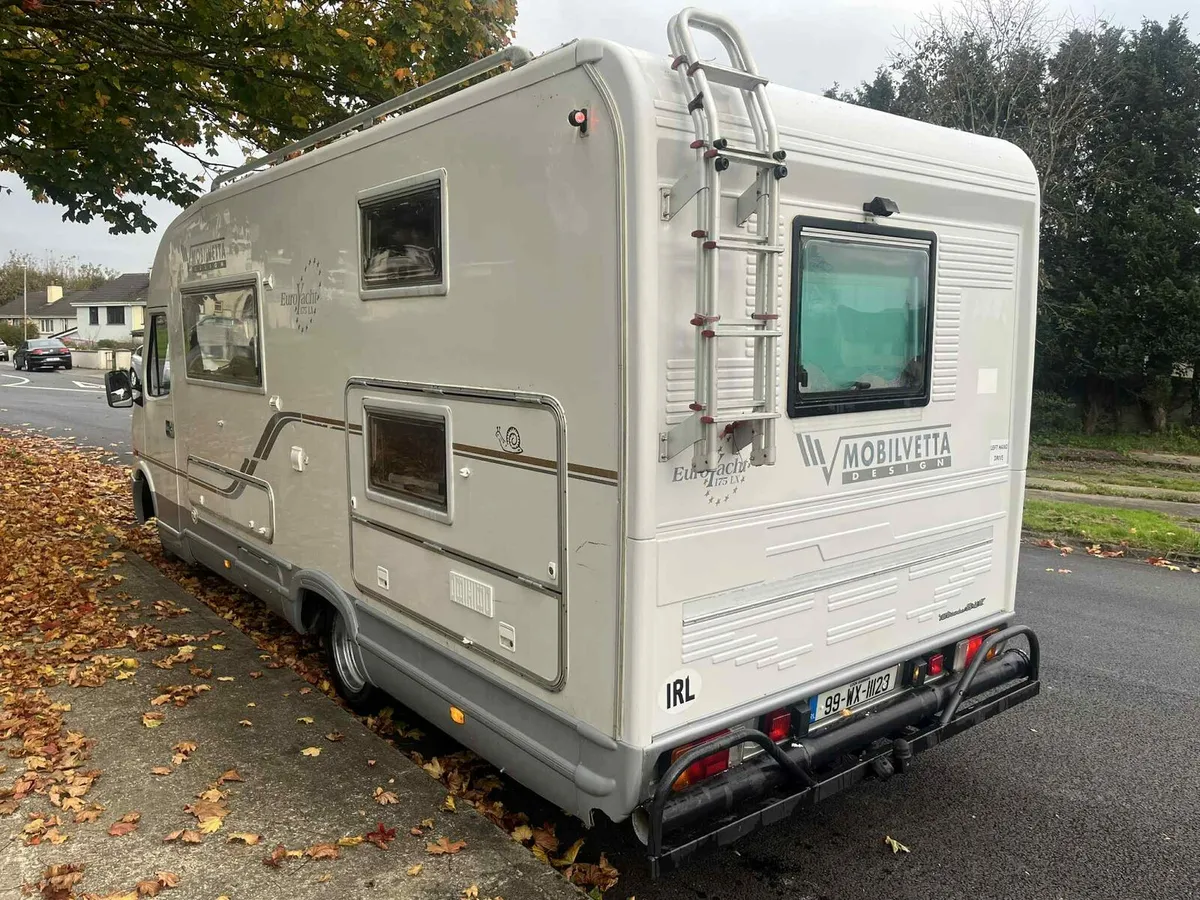 Iveco Euro yact camper - Image 3