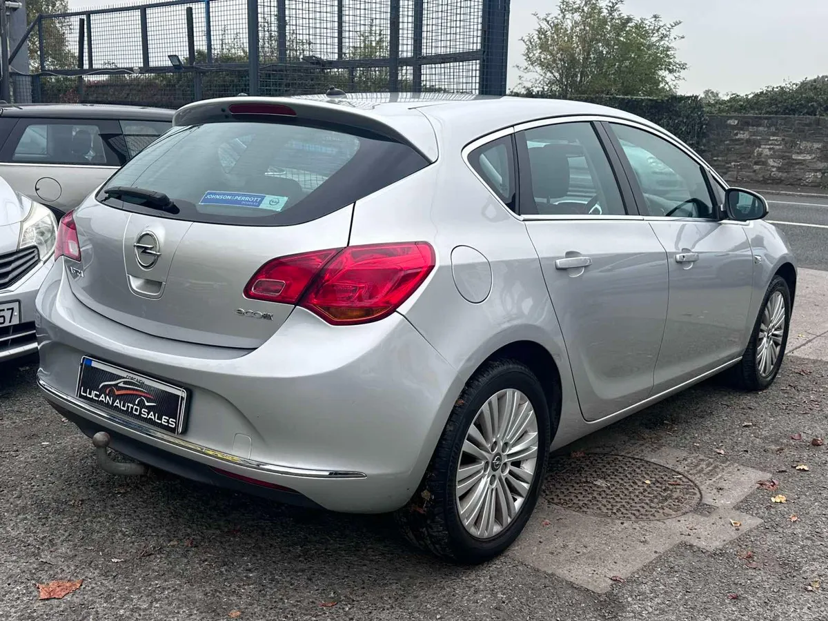 2015 Opel Astra LOW MILEAGE - Image 4