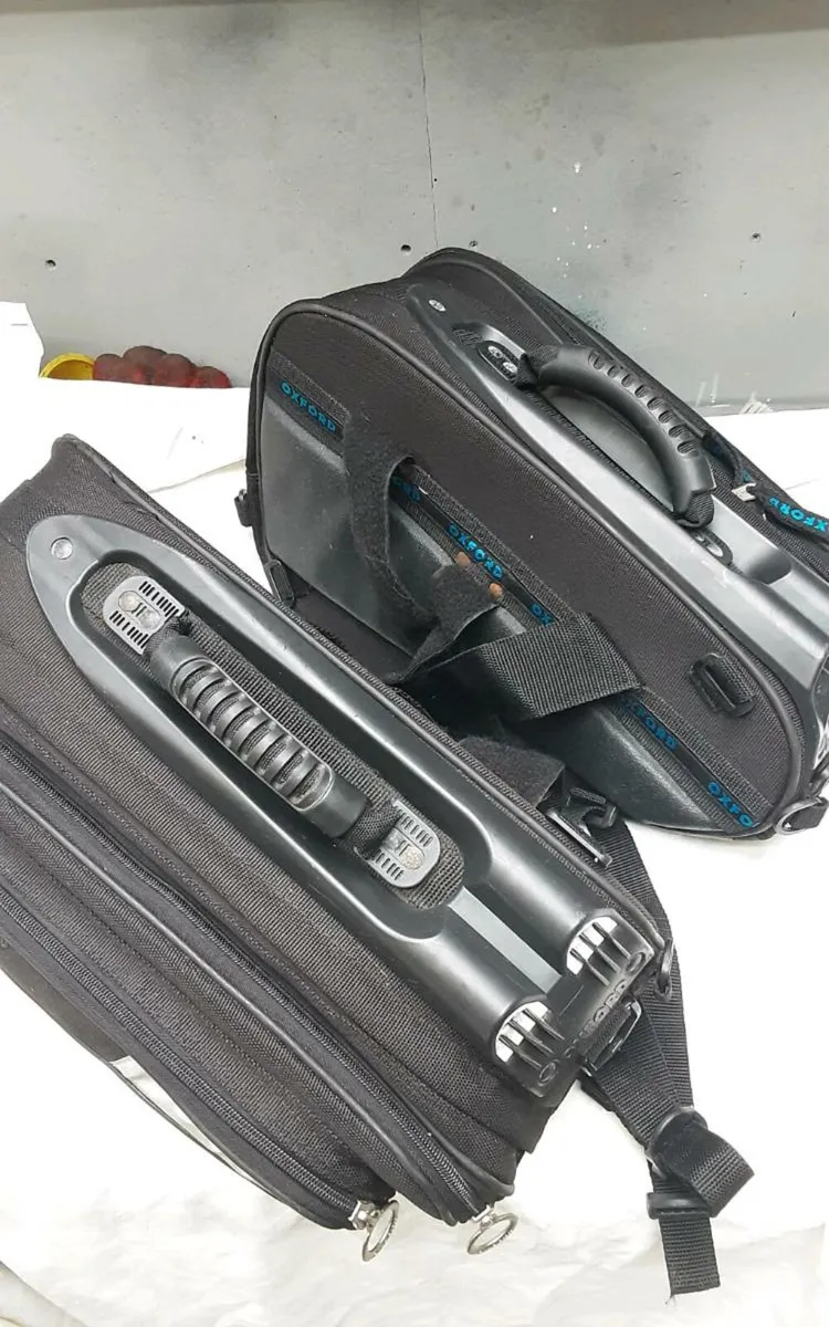 Oxford soft luggage and frame sliders - Image 3