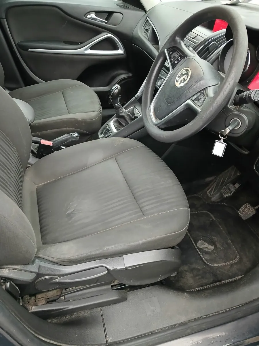 Vauxhall Zafira 2015 -7 seater NCT & TAX - Image 3