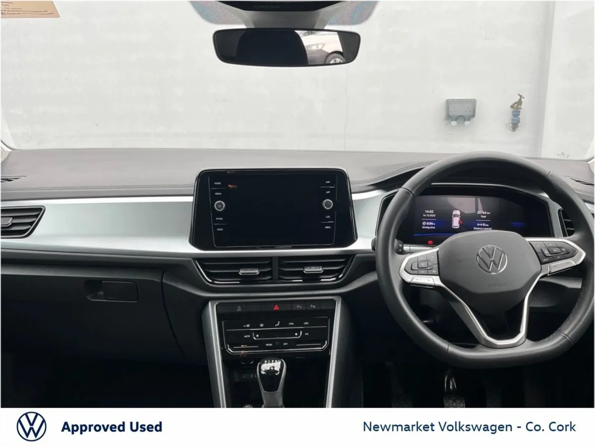 Volkswagen T-Roc T-roc Edition 75 2.0tdi M6F 116HP - Image 2