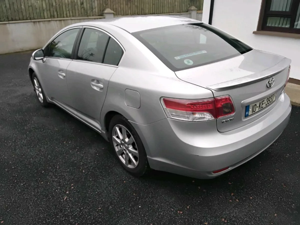 10 Toyota avensis diesel NCT - Image 4