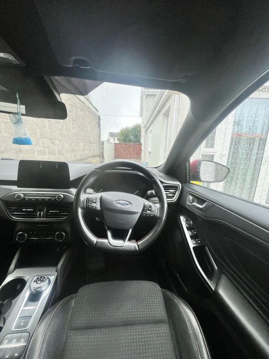 Ford Focus 2019 ST-LINE X 1.5 TCDI AUTOMATIC - Image 3