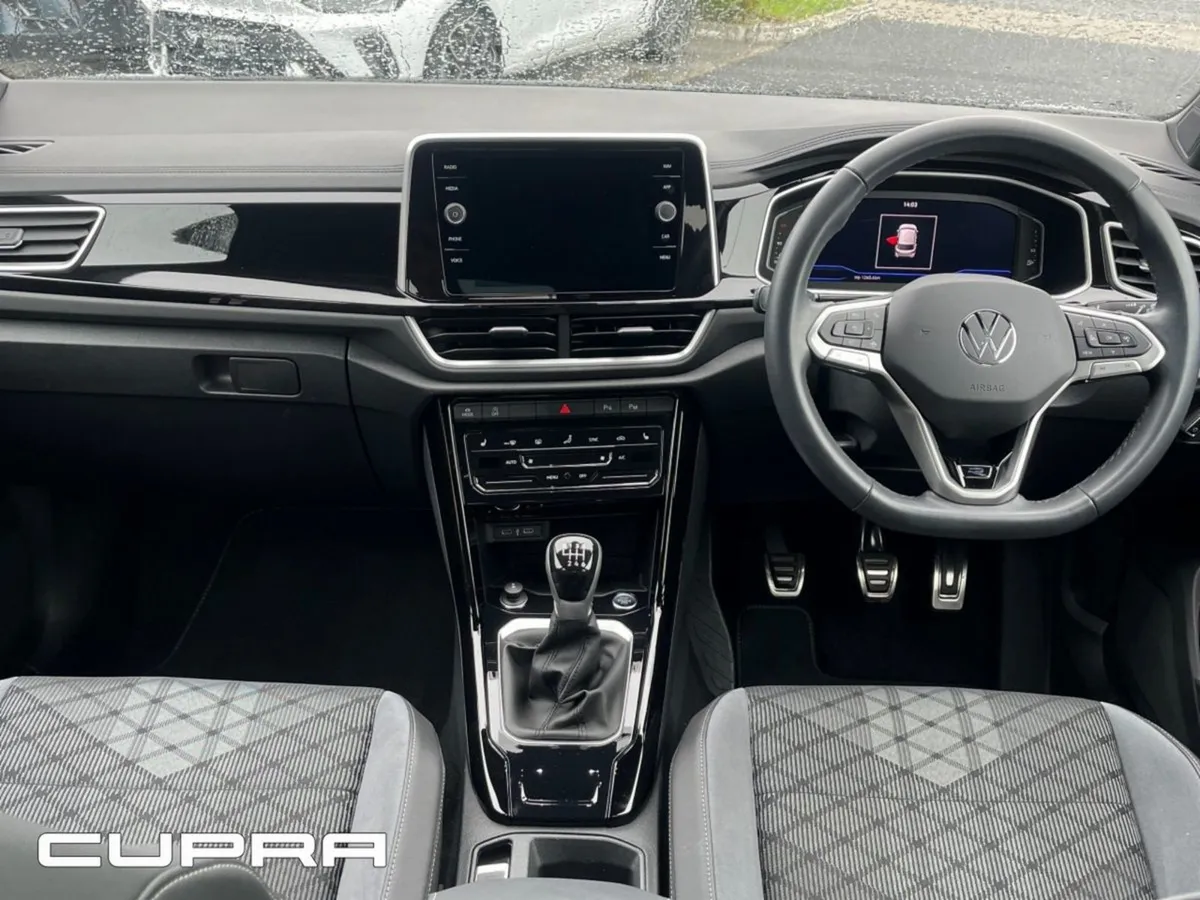 Volkswagen T-Roc 1.0 TSI 110HP R-line - Image 3