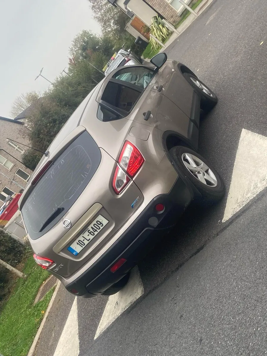 Nissan Qashqai 2010 - Image 3
