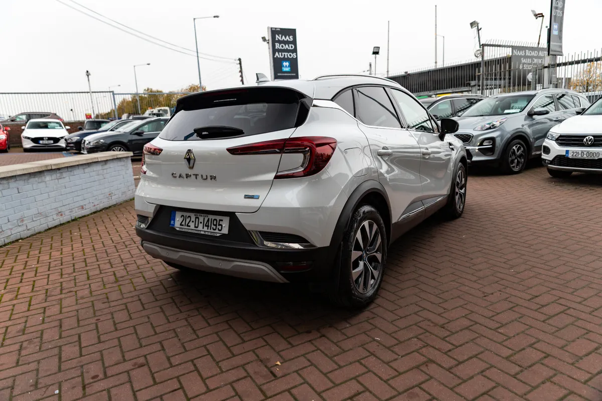 Renault Captur E-TECH P S-EDITION PHEV 160 5DR AUT - Image 3