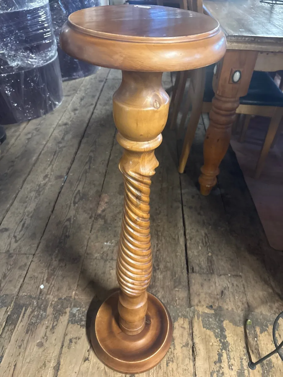 Oak planter - Image 1