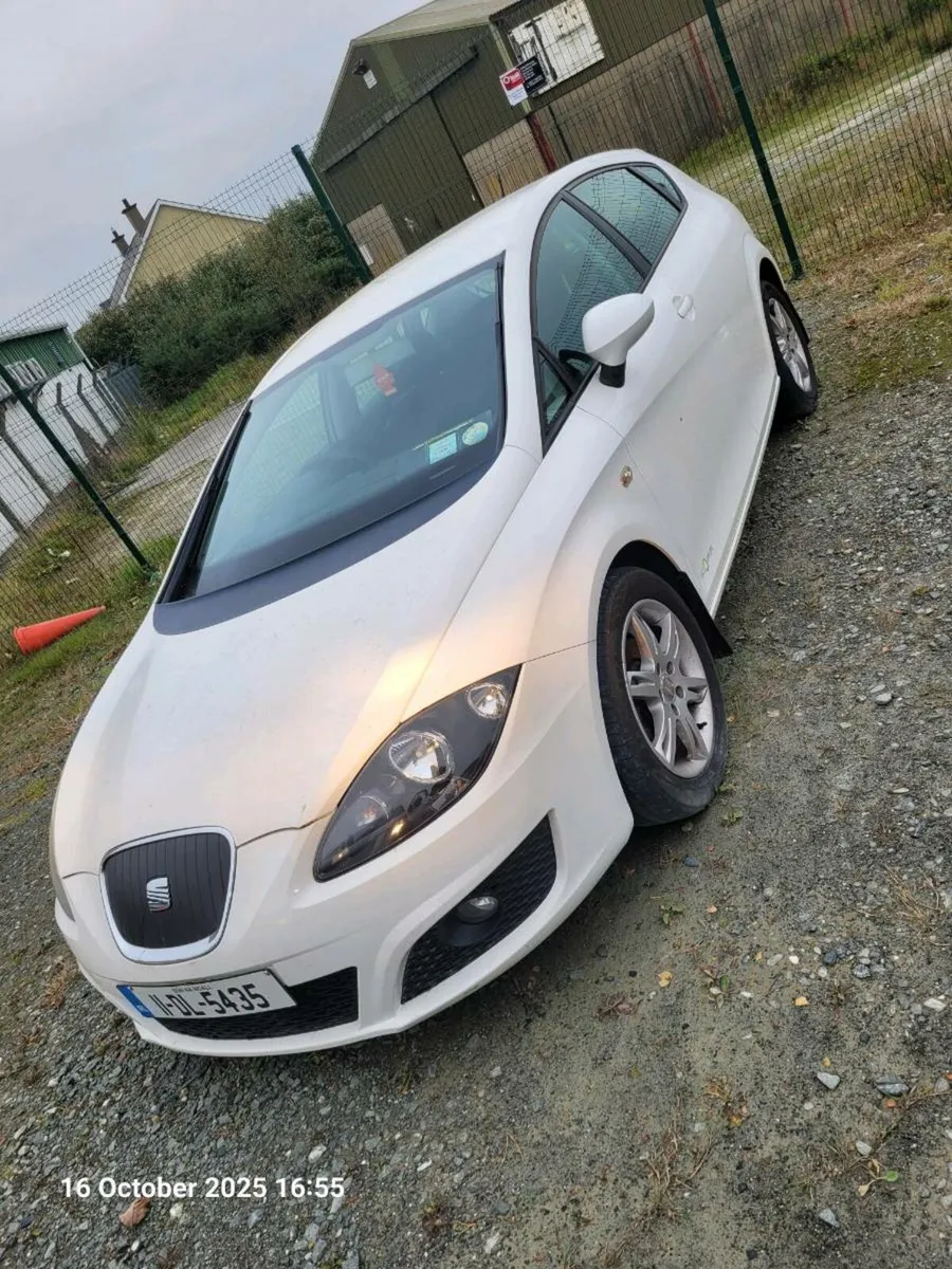 2011 Seat Leon - Image 1