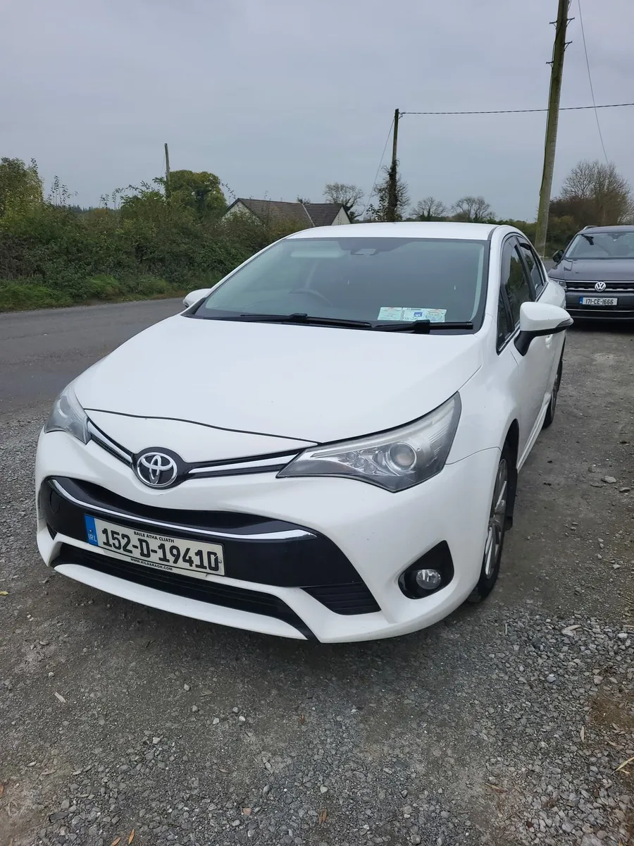 Toyota Avensis 1.6 Luna - Image 2
