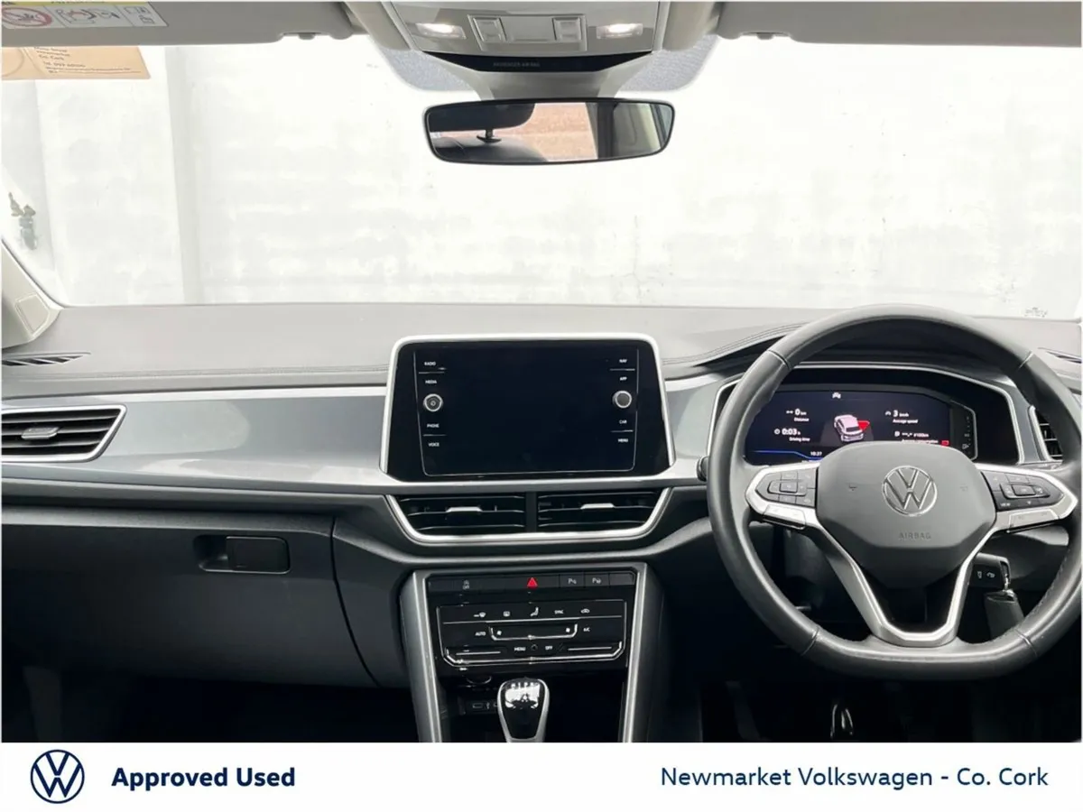 Volkswagen T-Roc 2.0tdi 116BHP Style 6 Speed - Image 2