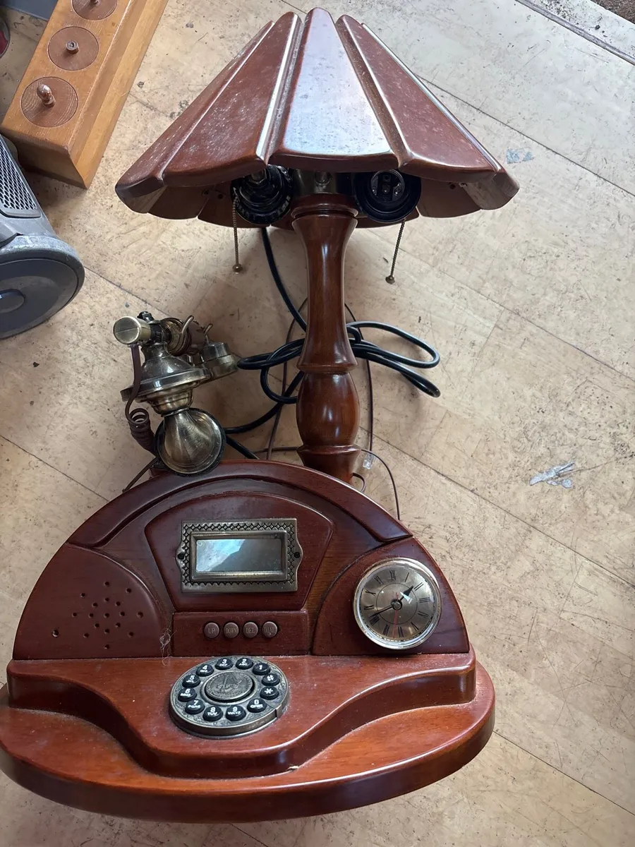 Wooden lamp - Image 1