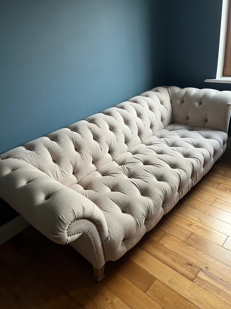 Sofa 3 Seater Couch Chesterfield - Image 2