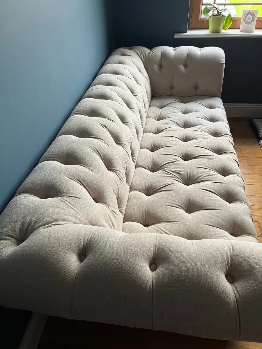 Sofa 3 Seater Couch Chesterfield - Image 3