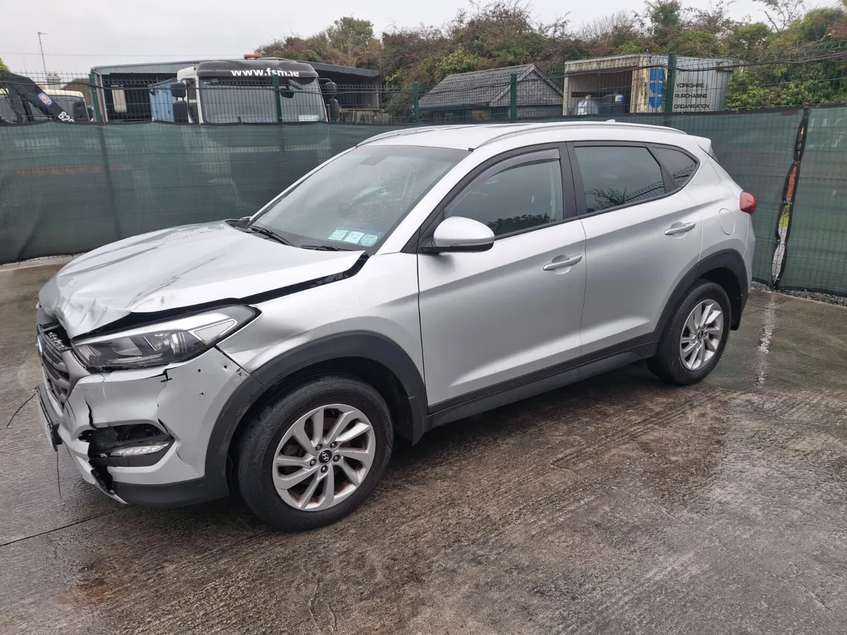 172 Hyundai Tucson 1.7 Diesel - Image 2