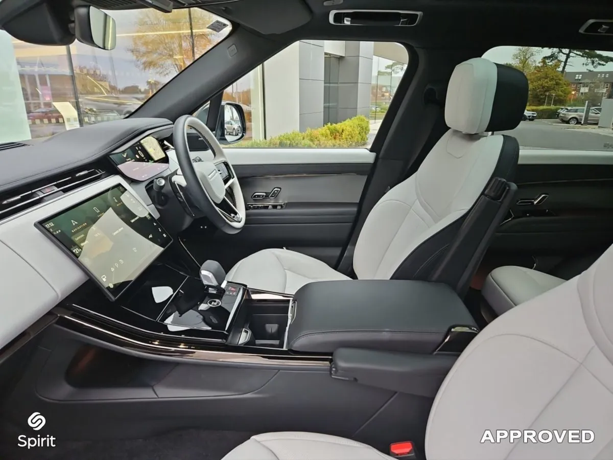 Land Rover Range Rover Sport 3.0 Si4 Phev 460PS A - Image 4