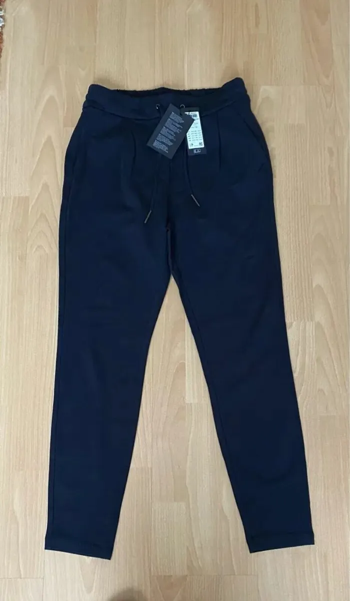 NEW WITH TAGS Vero Moda Ladies Trousers, Navy, 12 - Image 3