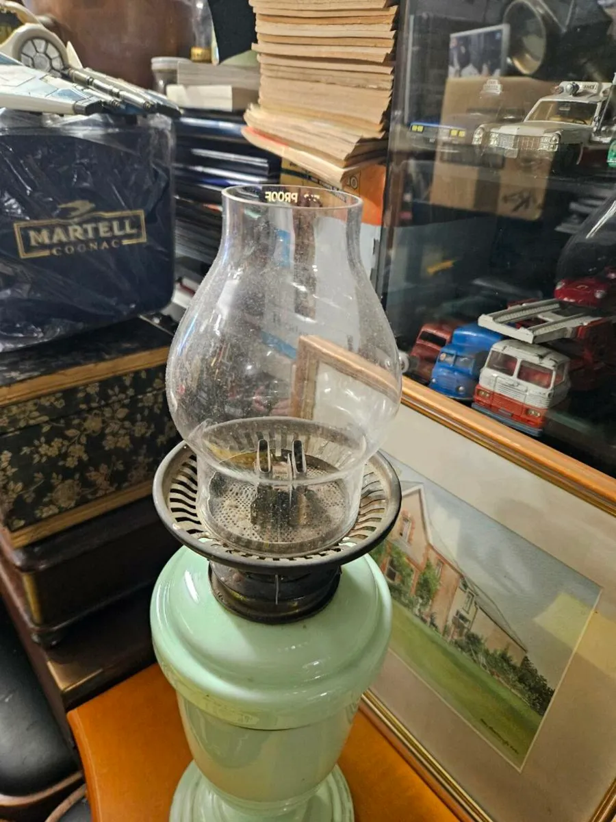 Vintage Oil Lamp - Image 3