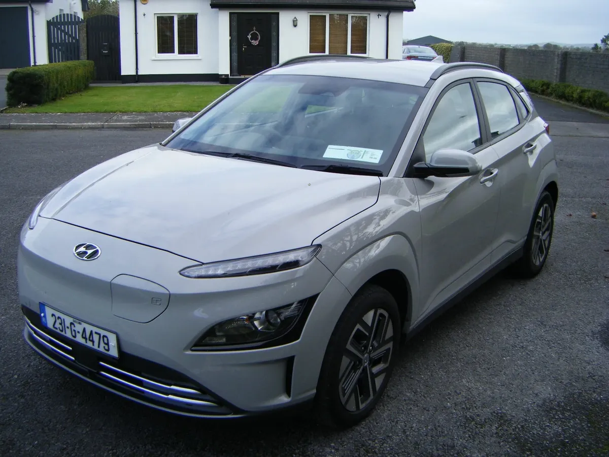 Hyundai KONA 2023 - Image 4