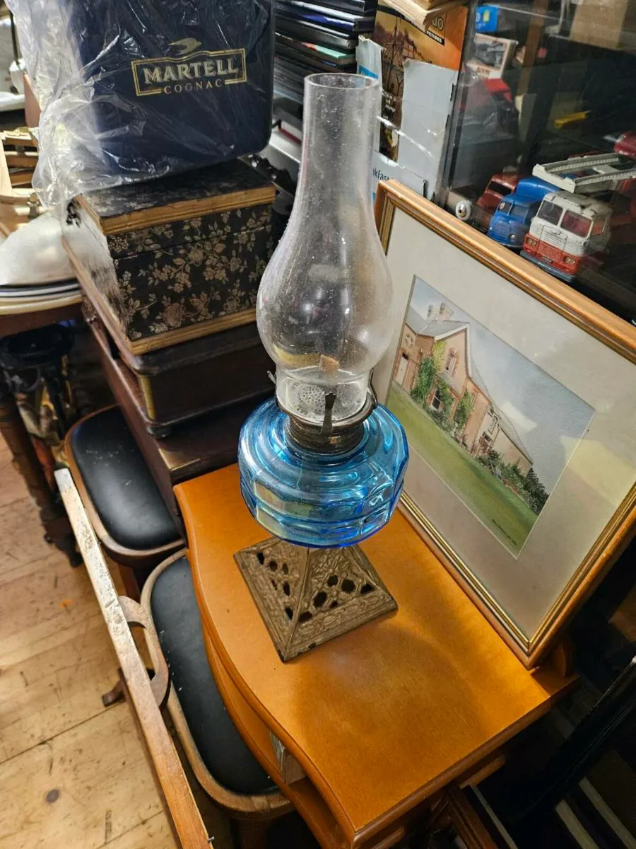 Vintage Oil Lamp - Image 1
