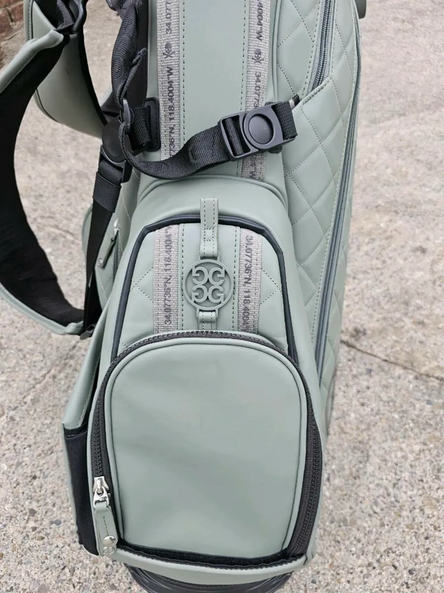 Super high end gfore x vessel stand bag like new - Image 3