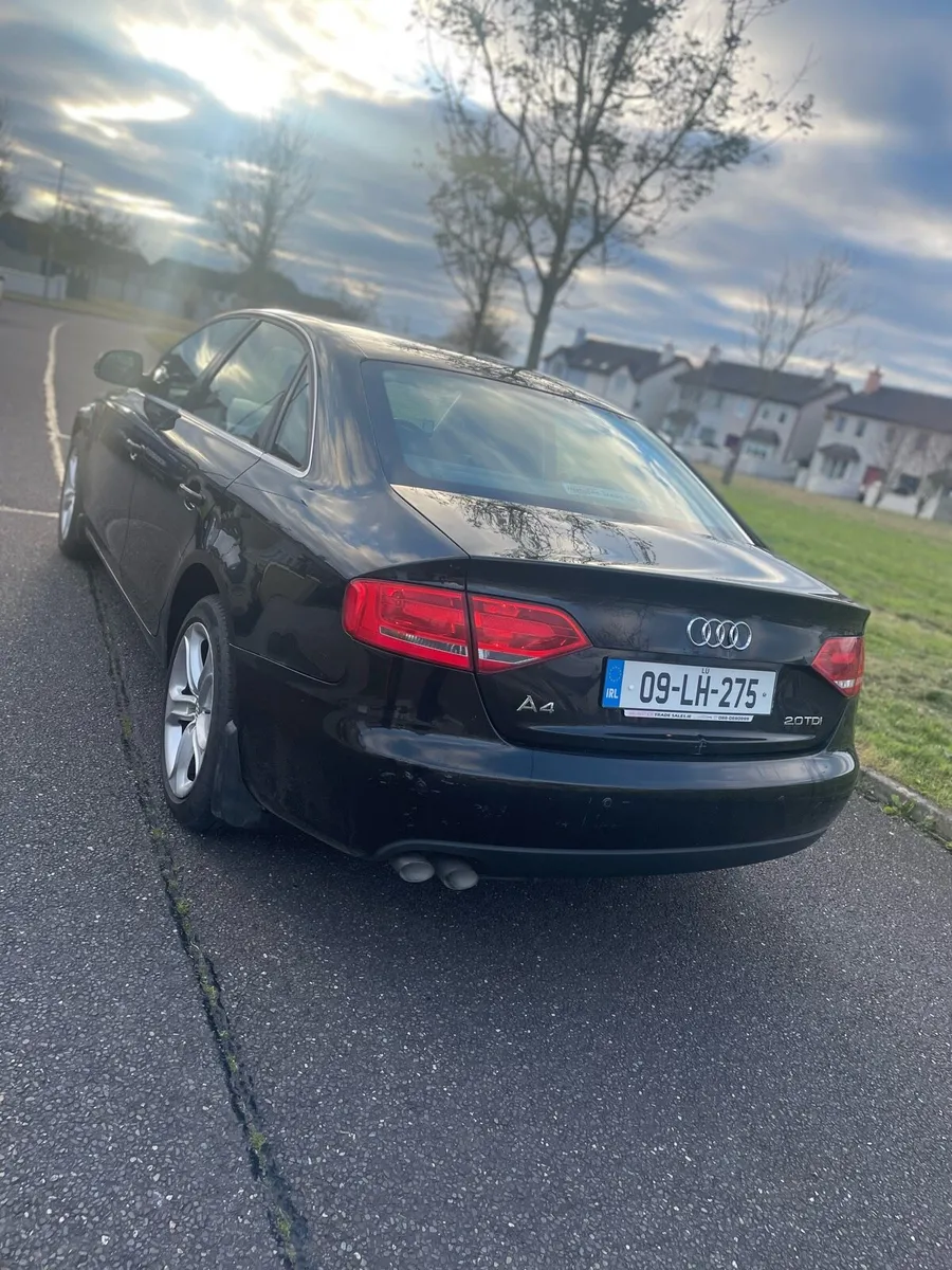 Audi A4 2009 Diesel Tax and NCT - Image 4