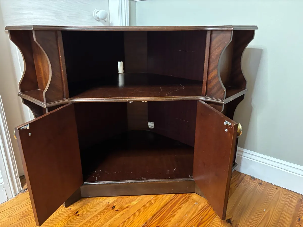 Tv corner unit - Image 1