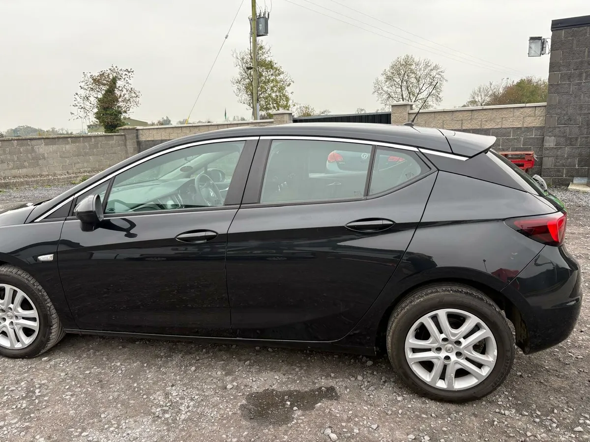 Opel Astra 2017 1.6 Diesel Nct 07/27 - Image 4