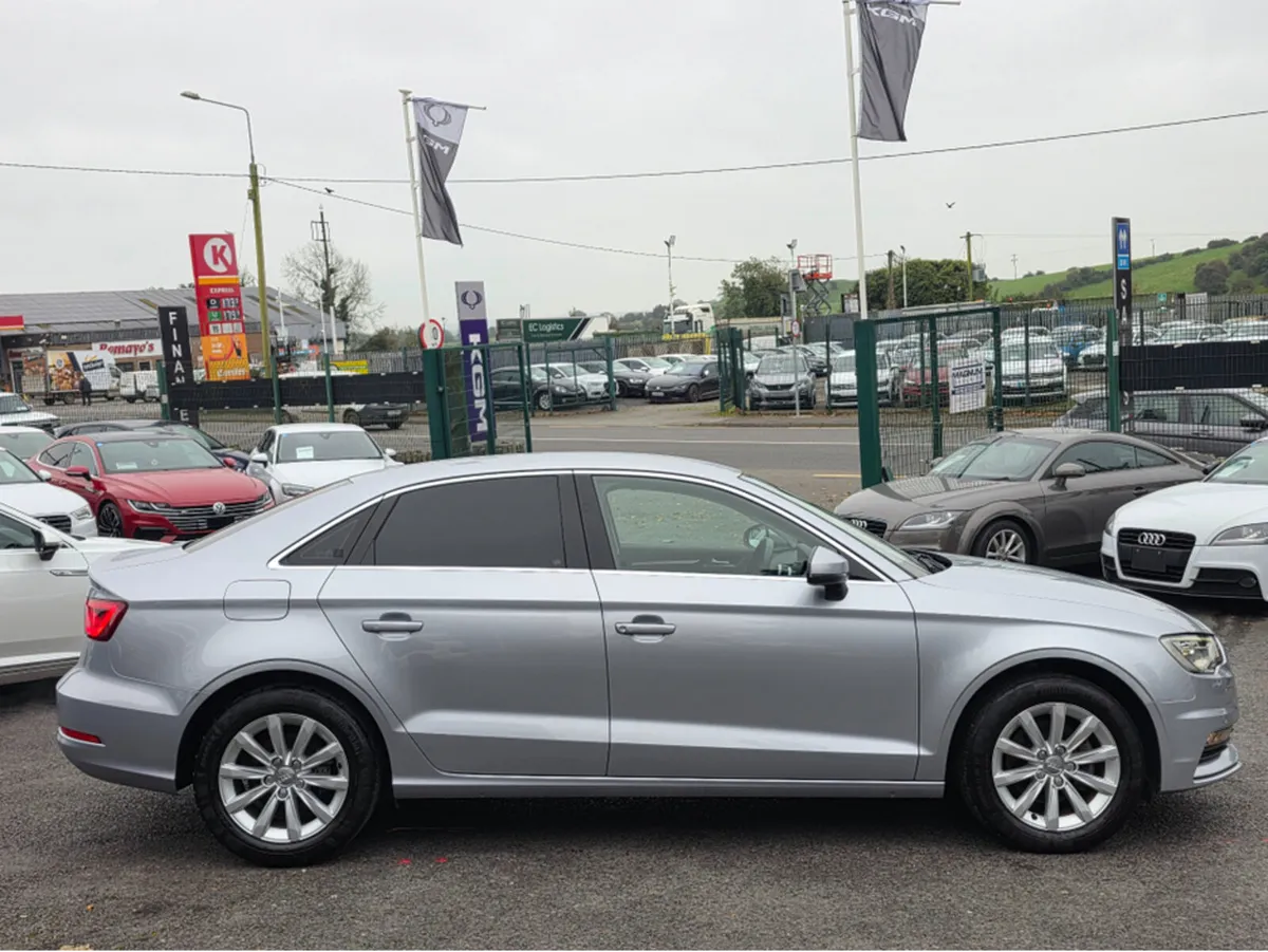 Audi A3 1.4 TFSI PRIVACY GLASS REVERSING CAMERA -P - Image 4