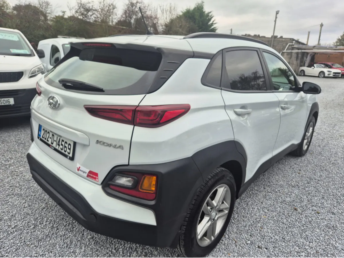 Hyundai KONA KAUAI COMFORT COMMERCIAL  €10500 inc - Image 2