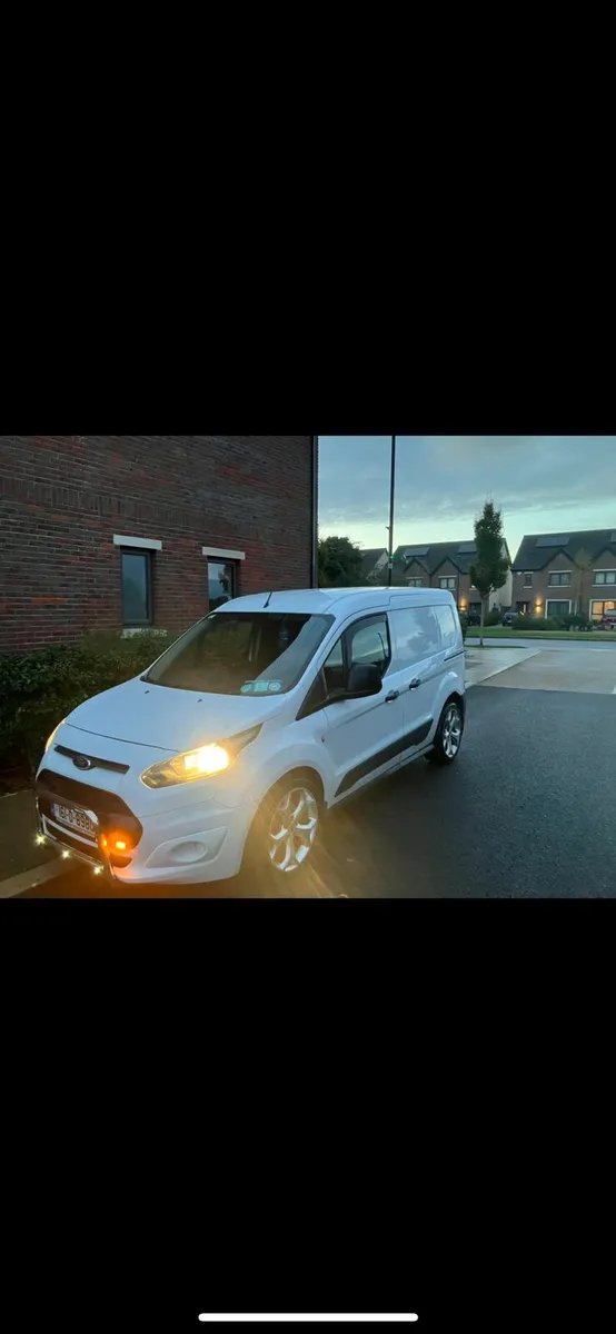 Ford transit connect 2016 - Image 1
