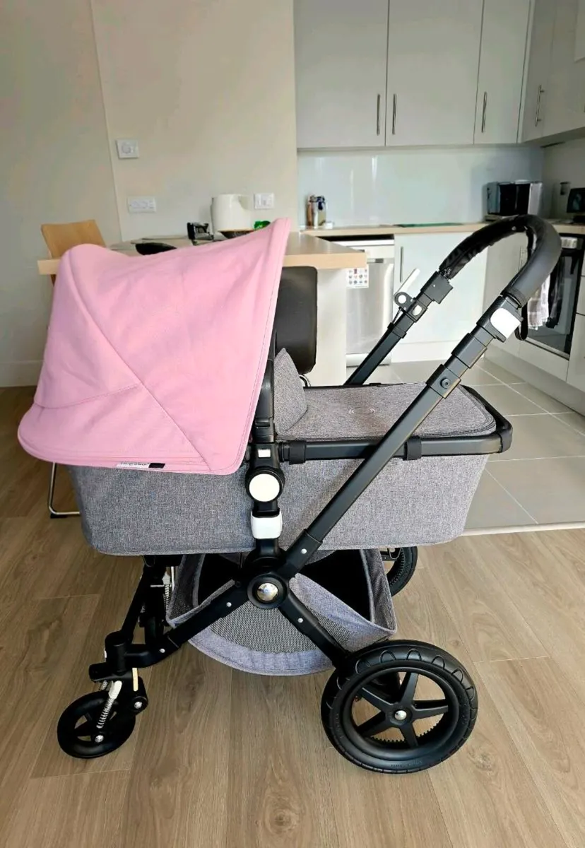 Amazing condition Bugaboo Cameleon 3 plus full set - Image 4