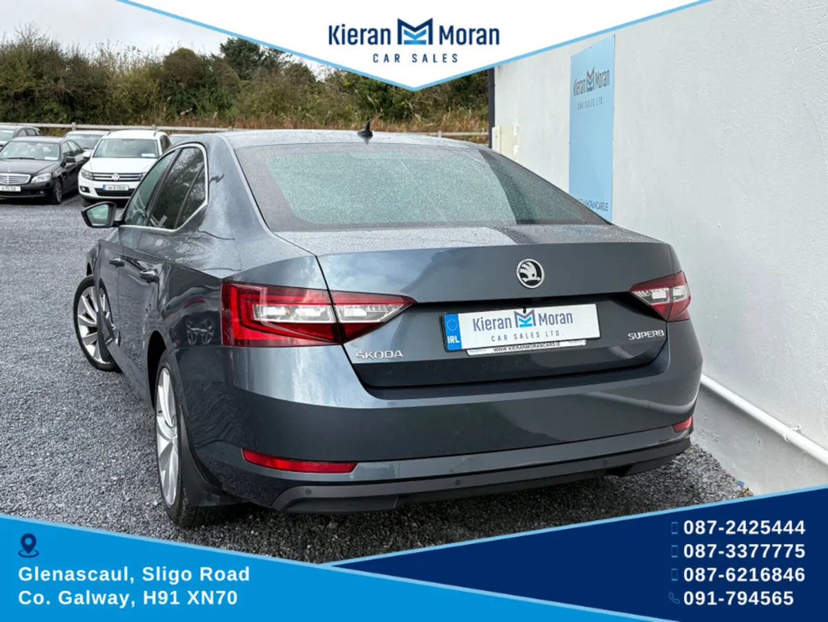 Skoda Superb STYLE 2.0 TDI 150BHP 4DR - Image 4