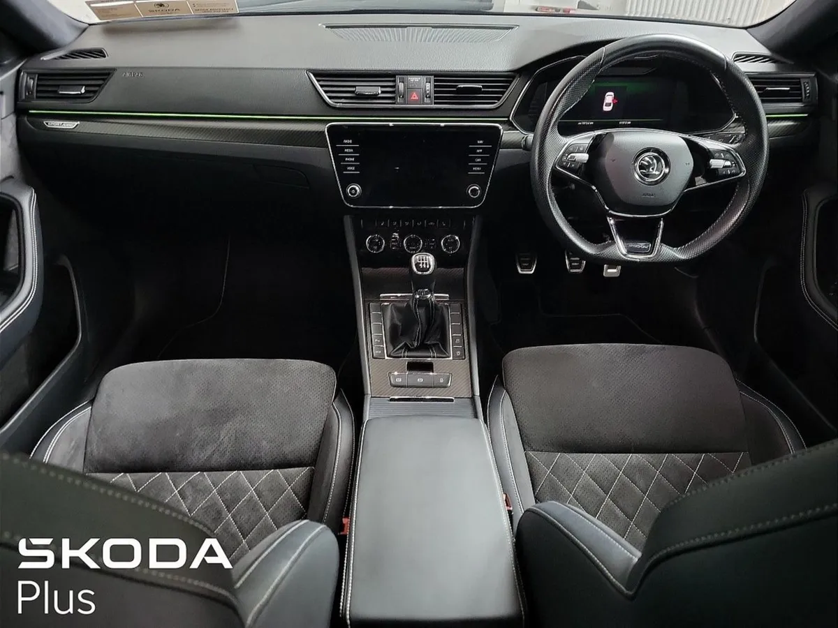 Skoda Superb Sportline 2.0tdi 150Bhp - Image 3