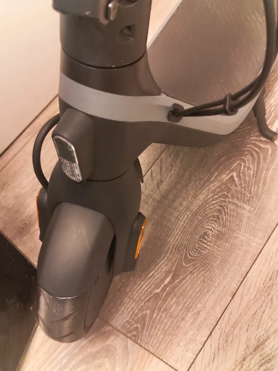 Adult Ninebot Electric Scooter Great Condition - Image 3