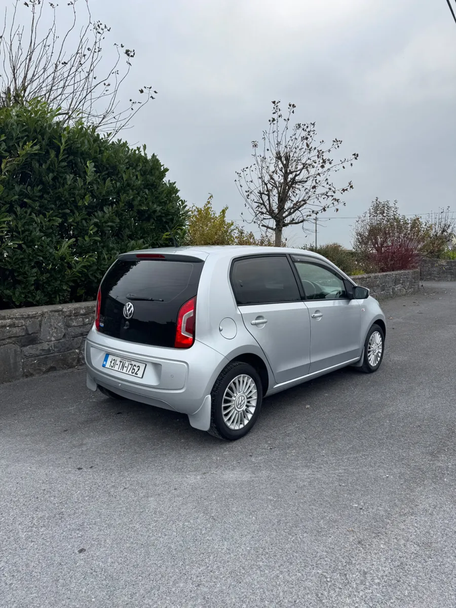 Volkswagen up! 2013 - Image 3