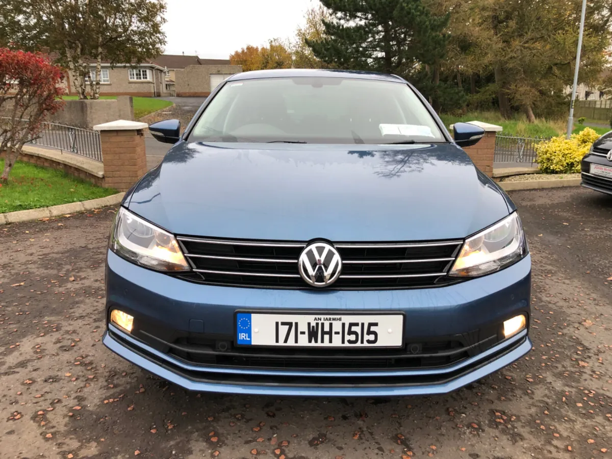 2017 Volkswagen Jetta 2.0 TDI Comfort-line 110 BHP - Image 4