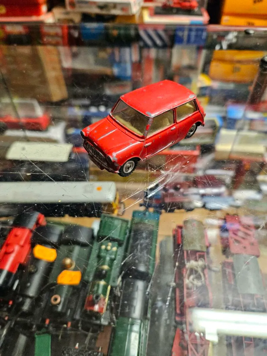 Corgi 1970's Mini - Image 1