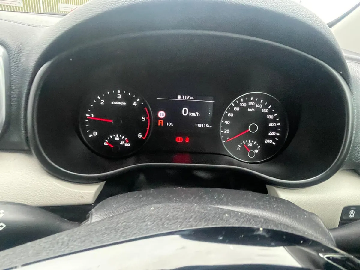 Kia Sportage K3 MHEV 5DR (ONLY 40 MINS FROM DUBLIN - Image 3