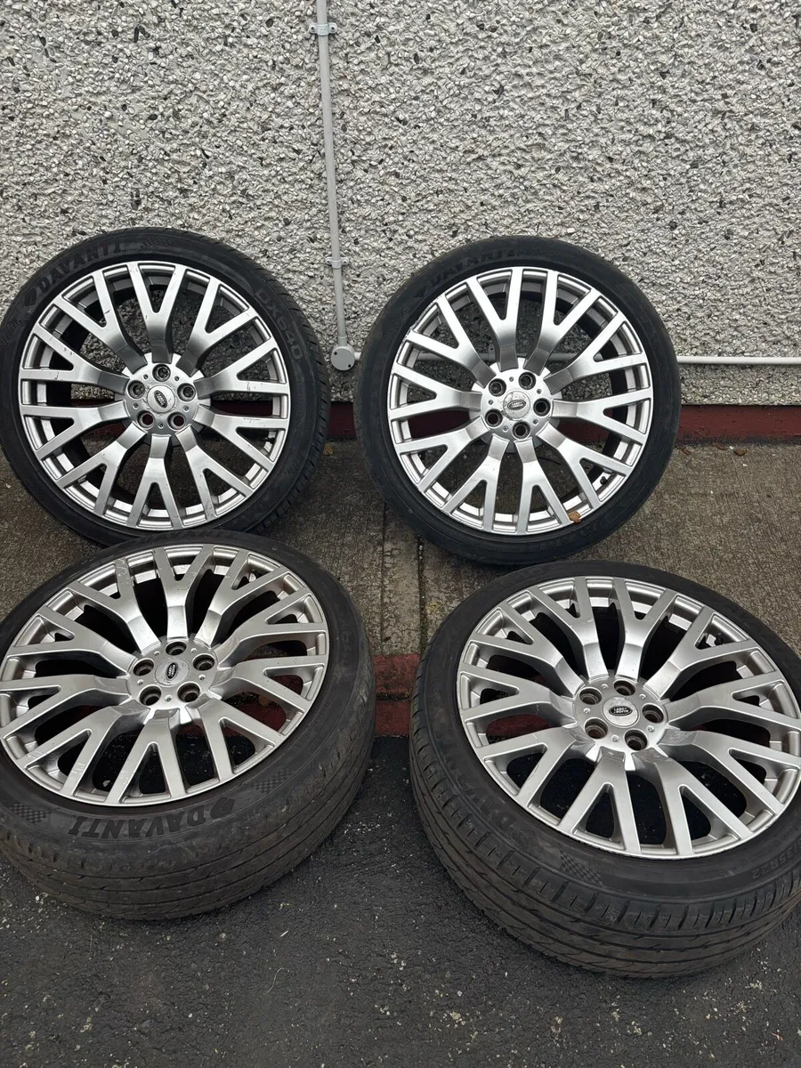 22” Alloy wheels Landrover Discovery - Image 1