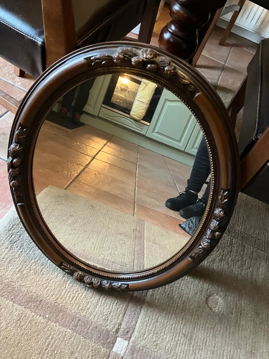 2 Matching Mirrors - Image 1