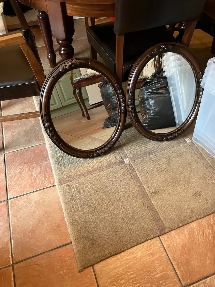 2 Matching Mirrors - Image 4