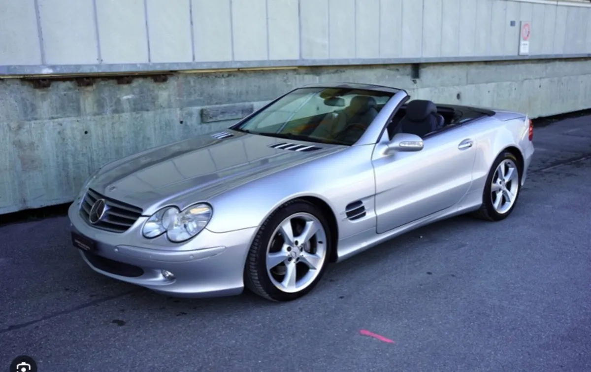 Mercedes-Benz SL-Class 2004 - Image 2