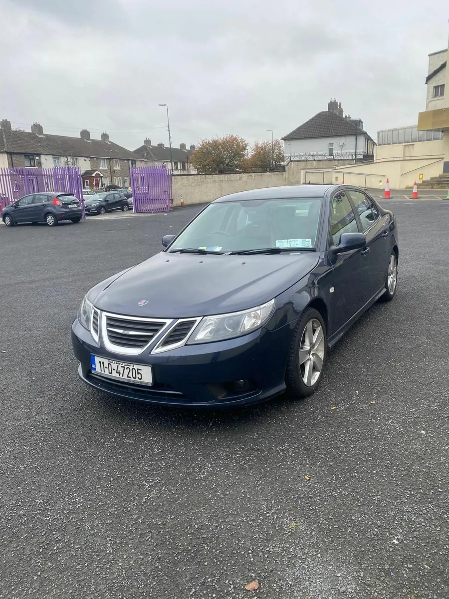 Saab 9-3 2011 - Image 1