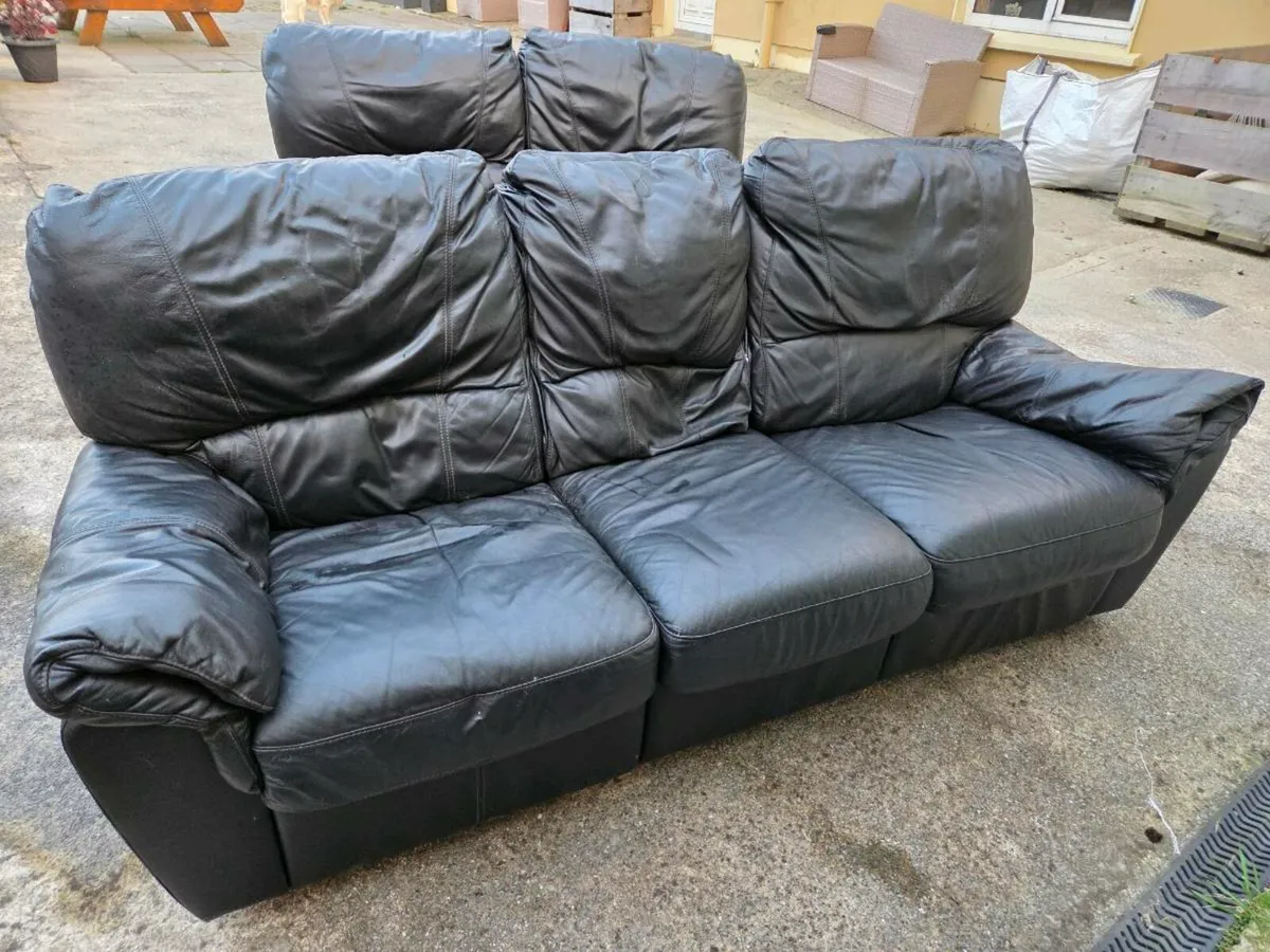 Sofa - Image 2