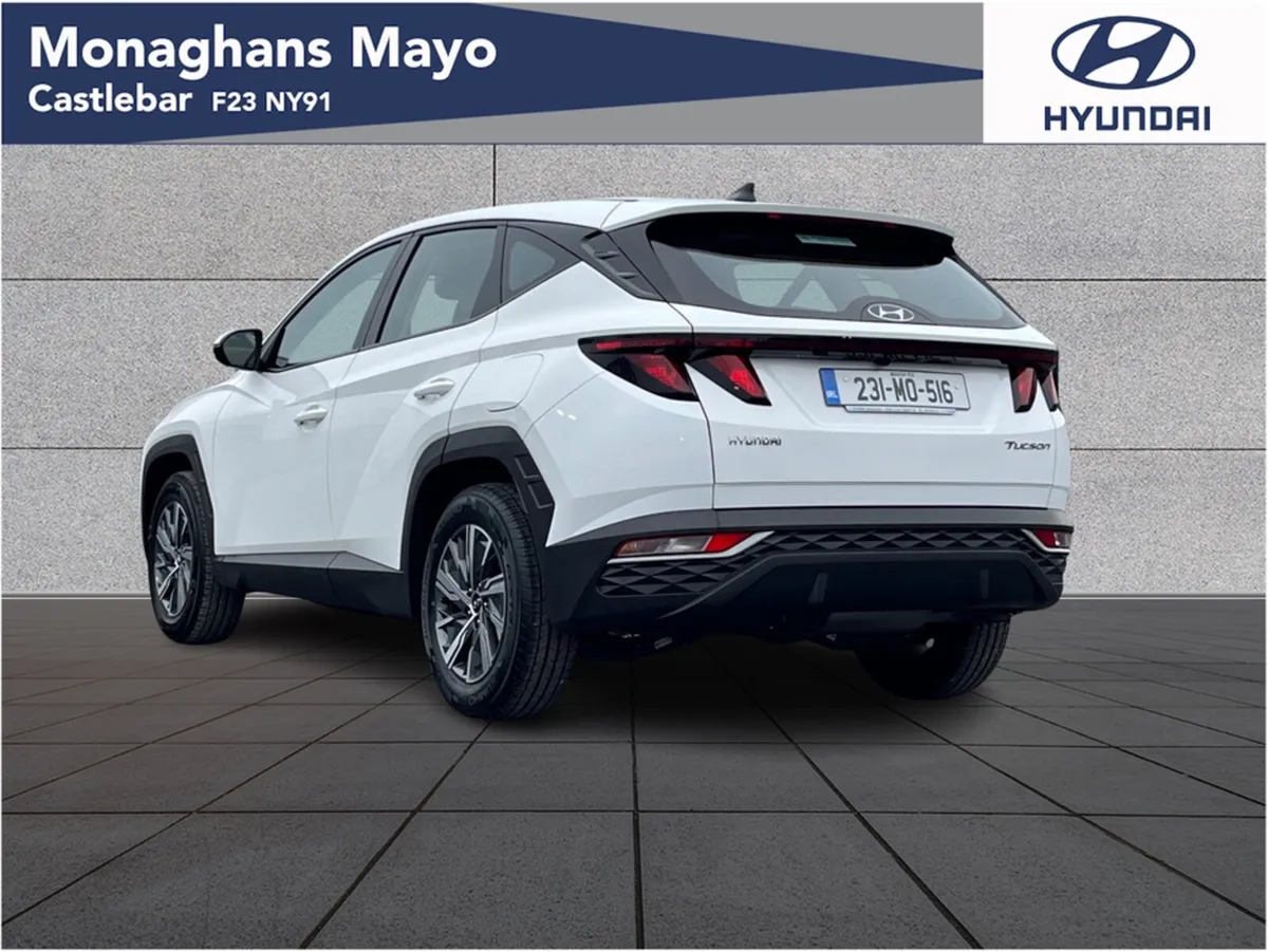Hyundai Tucson COMFORT PLUS DIESEL 5DR - Image 3