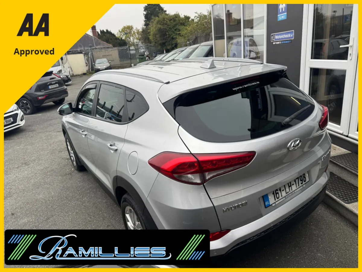 Hyundai Tucson 1.7 EXECUTIVE , Huge Spec - Image 2