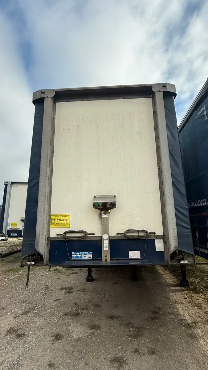 2016 Montracon Curtainside - Image 1